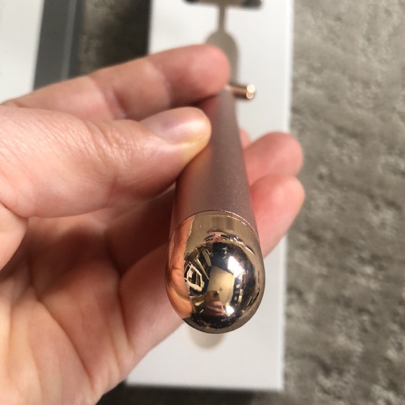 Complex Culture Sonic T-Bar Facial Massager - Picture 4 of 6